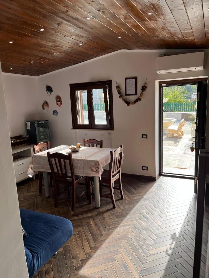 Villa Fiore - Piscina E Idromassaggio Itri Esterno foto