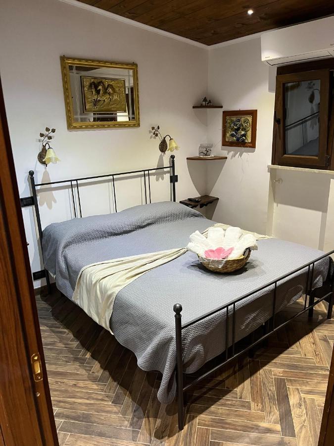 Villa Fiore - Piscina E Idromassaggio Itri Esterno foto