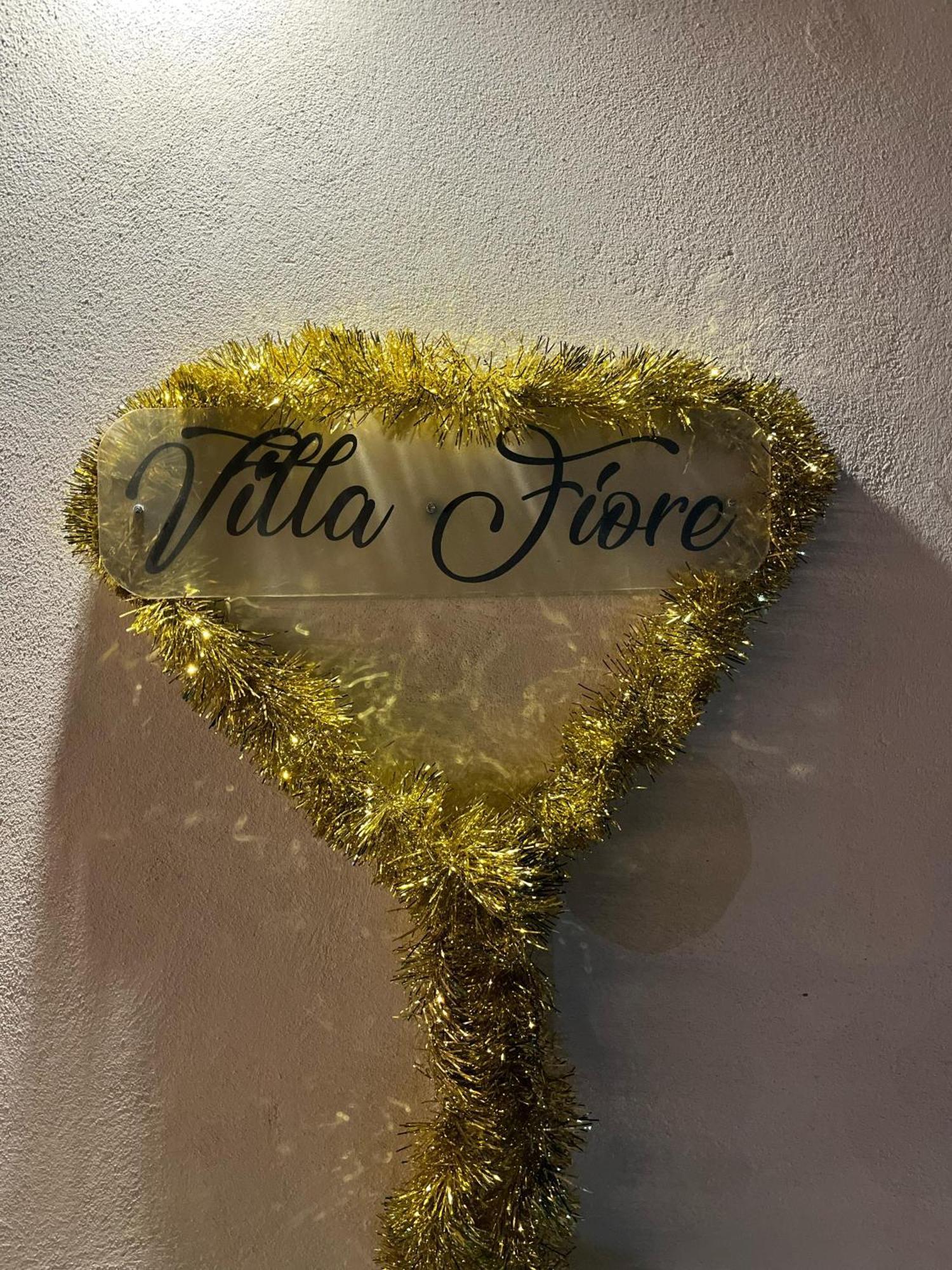 Villa Fiore - Piscina E Idromassaggio Itri Esterno foto
