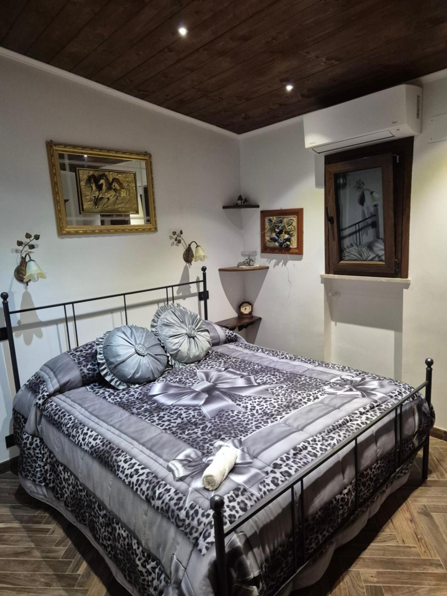 Villa Fiore - Piscina E Idromassaggio Itri Esterno foto